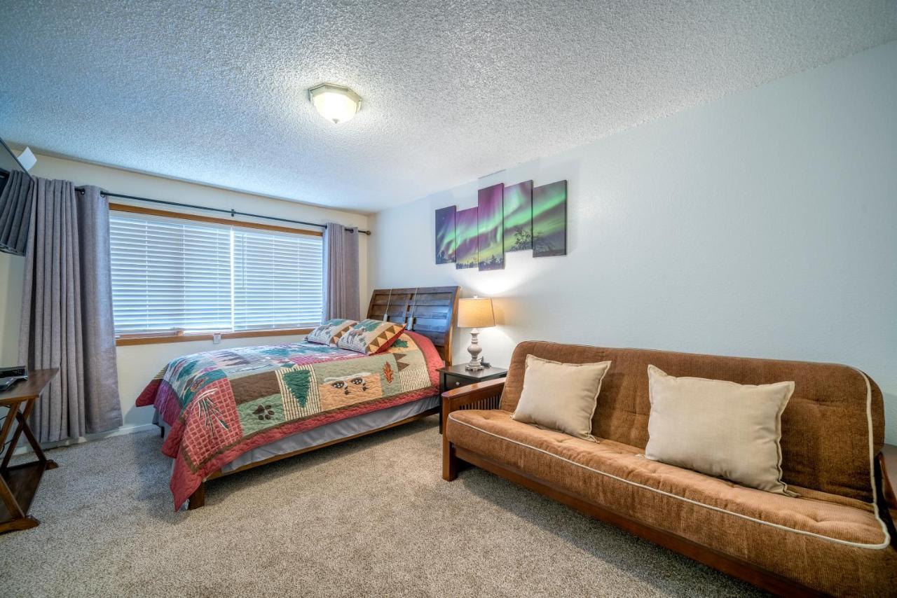 Polar Bear Den Apartment Anchorage